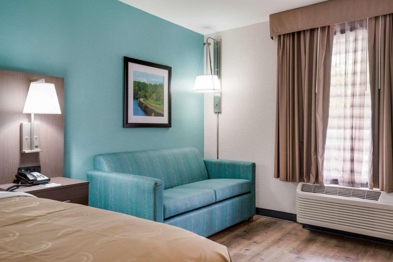 Quality Inn Greenville Near University Exterior foto